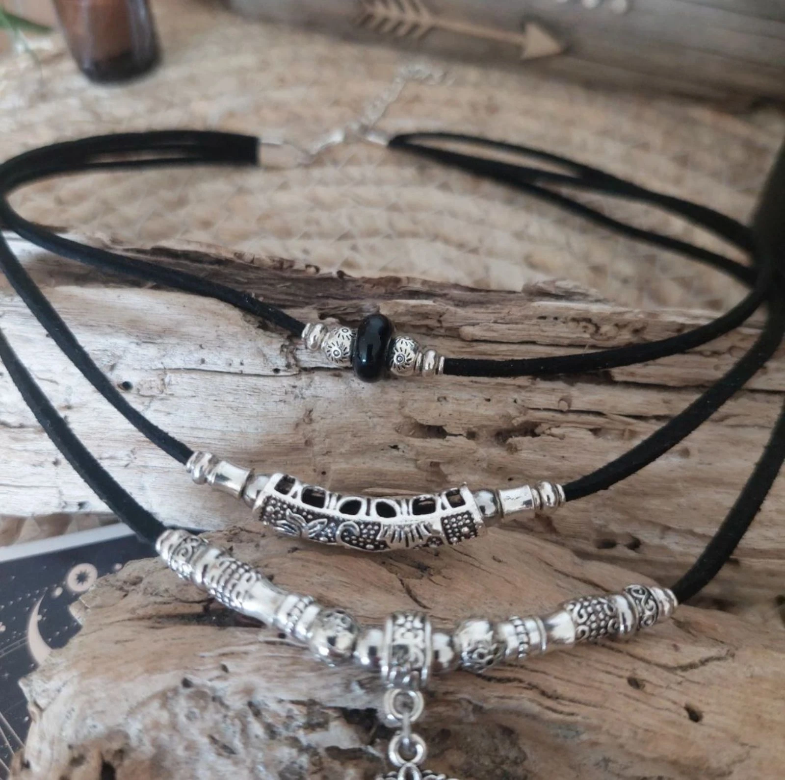 Parure boho mystique triple rangs, Petit camée dentelle obsidienne, noir – photo 5